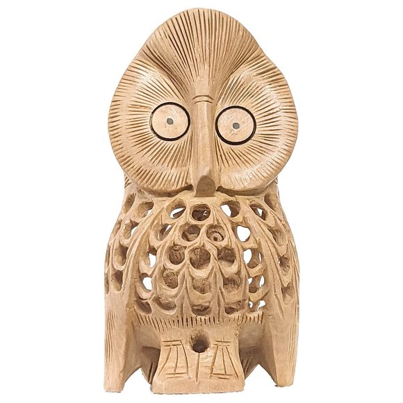 Handcrafted Wooden Front Facing Owl Sitting (4inch) - Picture 1 of 6
